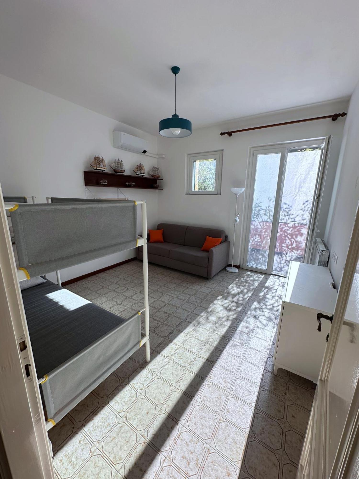 Terrace & Parking - Holiday Home Near Fegina Beach Monterosso al Mare Eksteriør billede